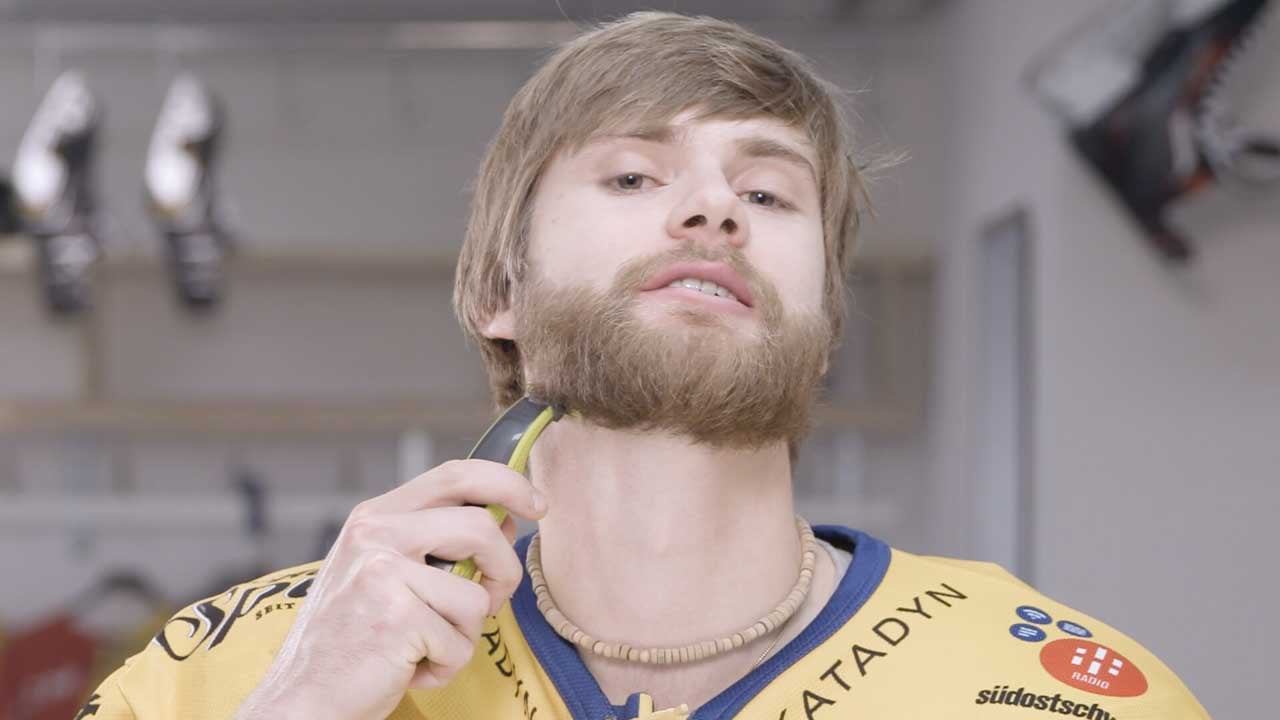 Philips OneBlade Playoffs  VIVEN Video Agency-005