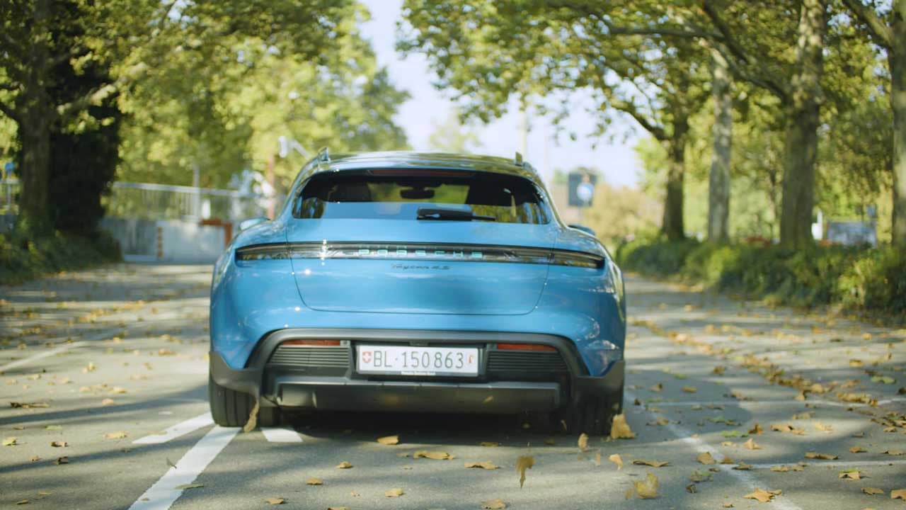 Porsche Electric Transfer Social Media Campaign 16